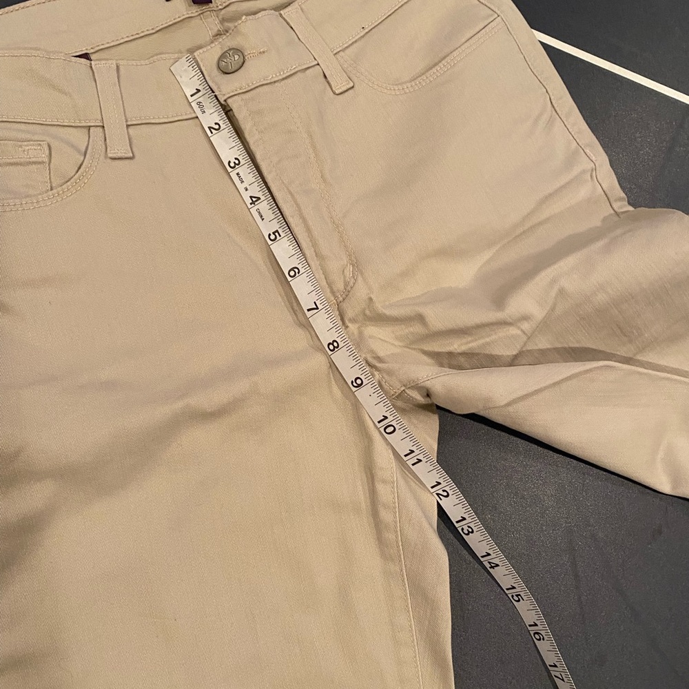 NYDJ khaki Jean Capri. 8P - Picture 10 of 11